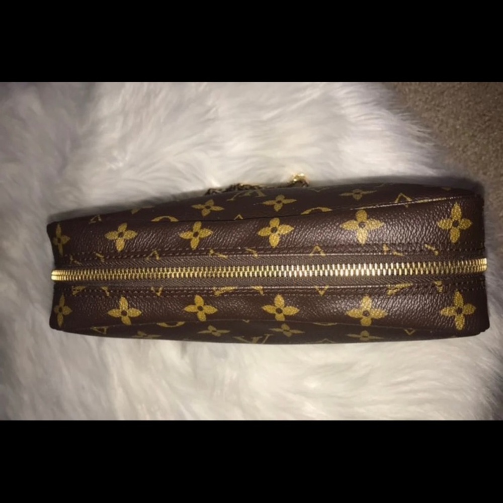 AUTHENTIC LOUIS VUITTON - Picture 5 of 8